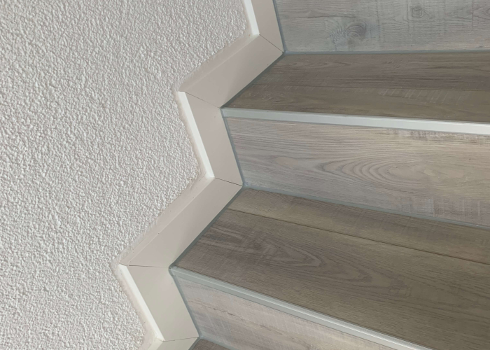 Handorf-Bodendesign | Coretec als Treppenbelag